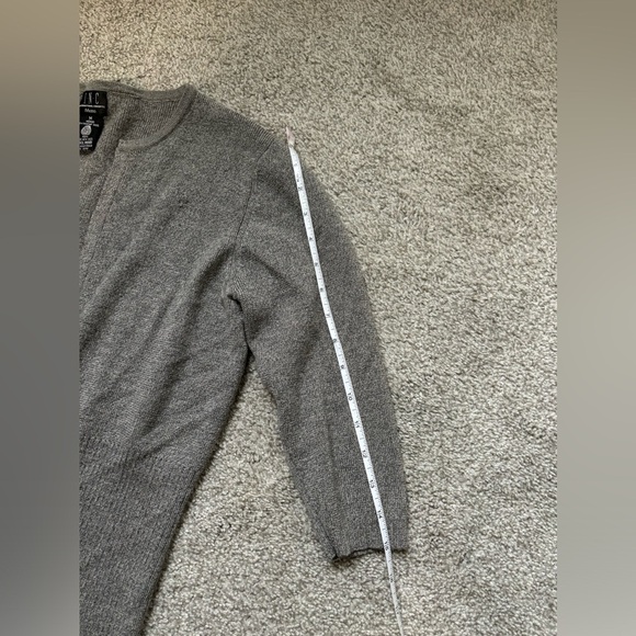 INC International Concepts gray cardigan sweater 100% WOOL medium​ - Picture 4 of 12